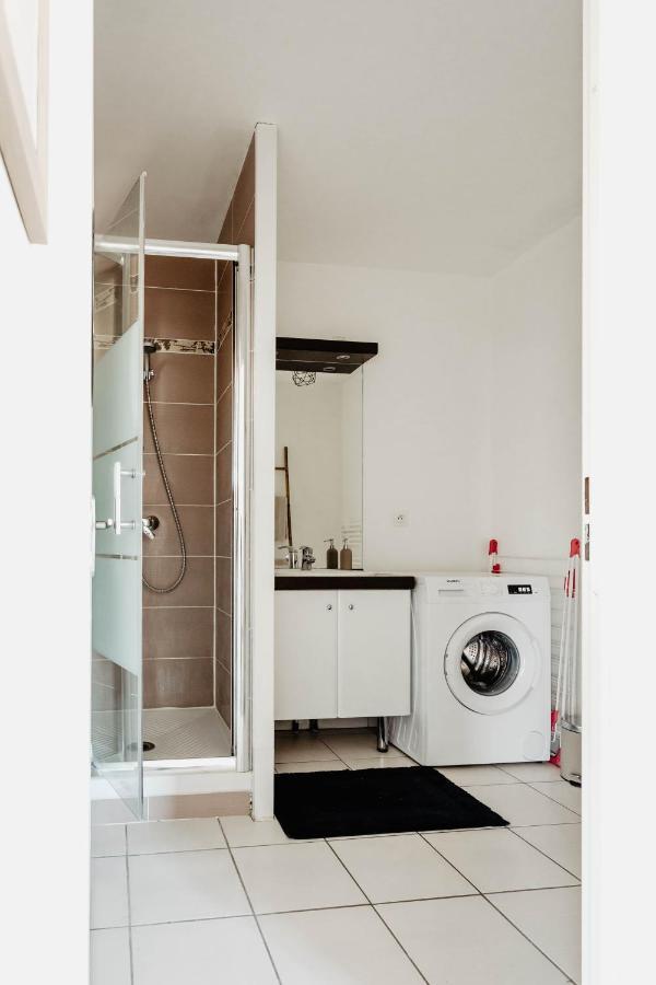 T2 Haut Standing Parking Prive Wi-Fi Tv Netflix Valenciennes Buitenkant foto